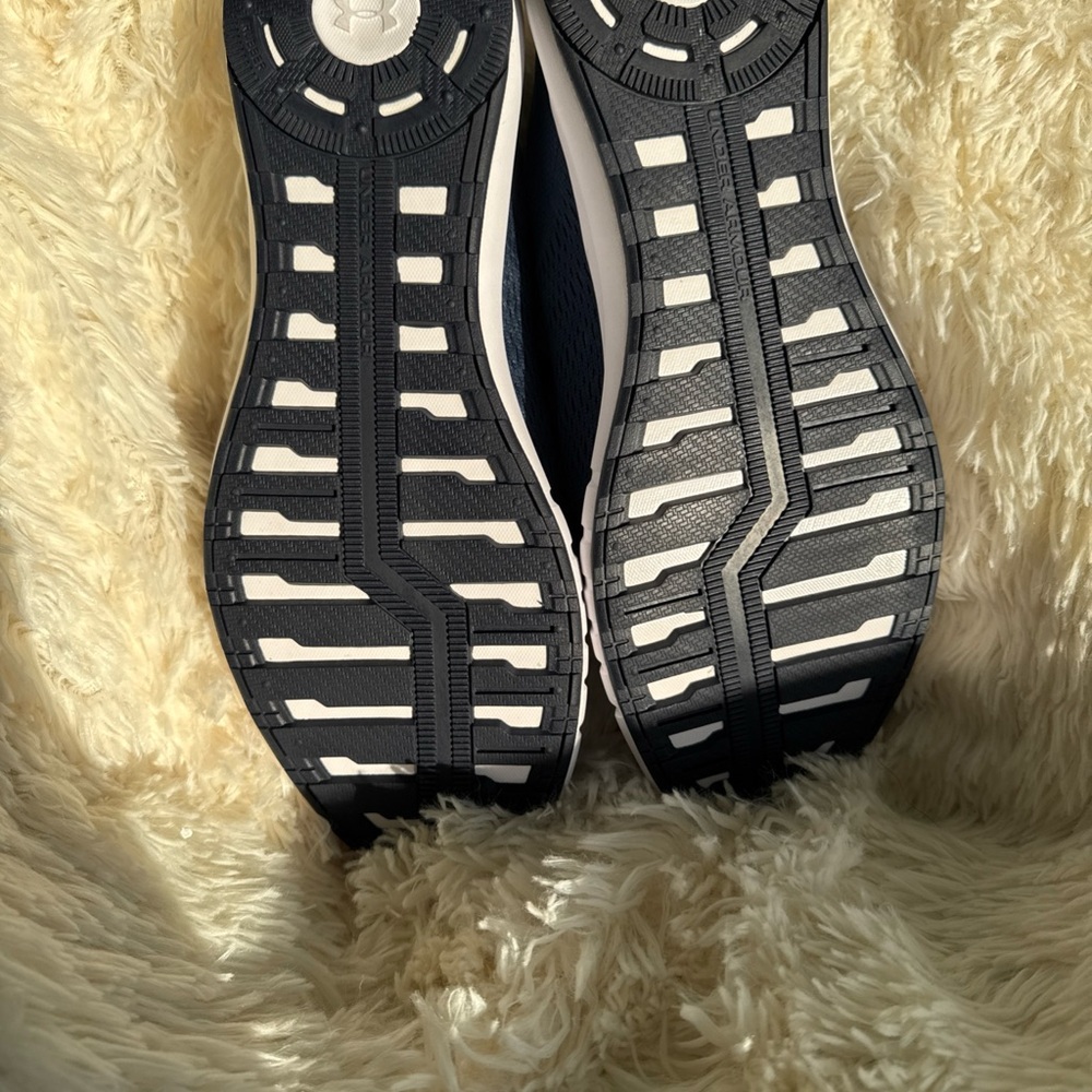 Under Armour Blue Athletic Shoes - Picture 3 of 7